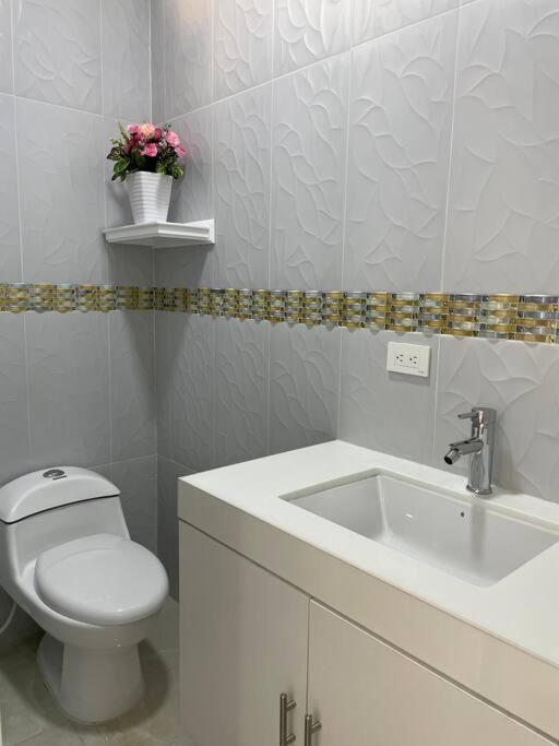 Hermoso Apartamento #13 Piso 3 Мачала Екстер'єр фото